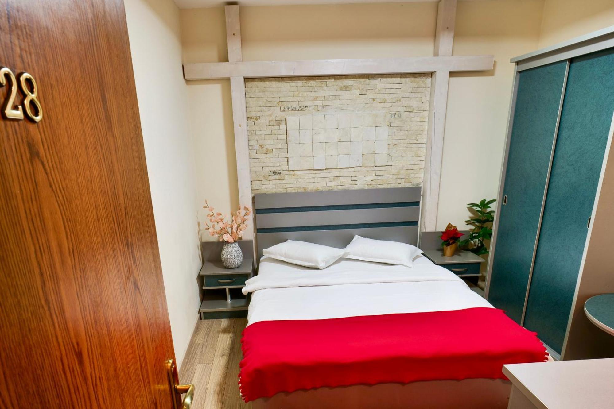 Casa Teo Hotell Mahmudia Exteriör bild
